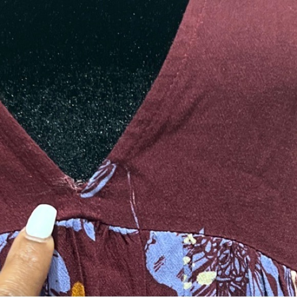 Free People Bella Wine Floral V Neck Tunic Shirt Top size M - Picture 6 of 6